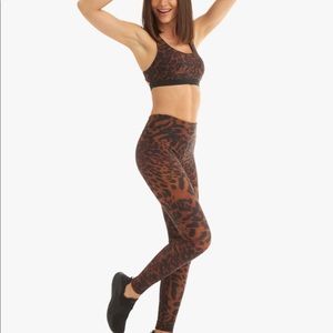 KORAL Leopard Cheetah Animal Print Leggings size small